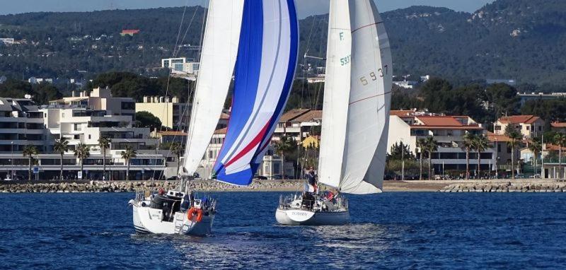 O De Mer D101 Ла Сиота Екстериор снимка